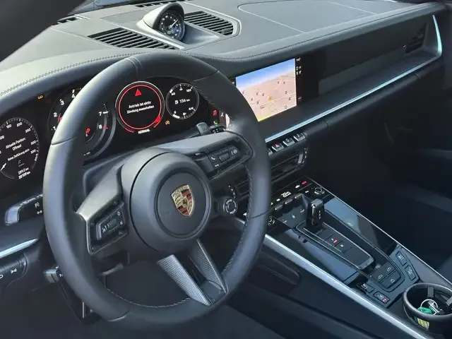 Porsche 992