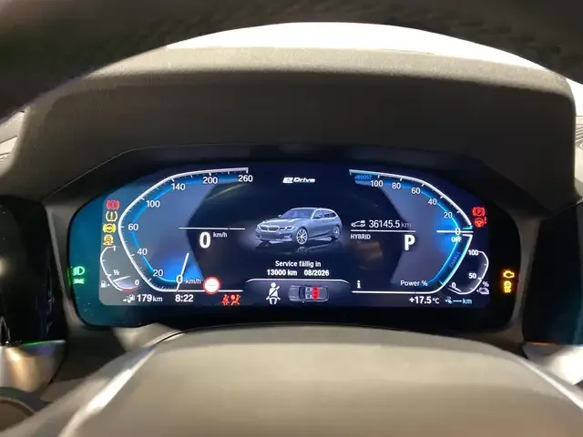 BMW 330