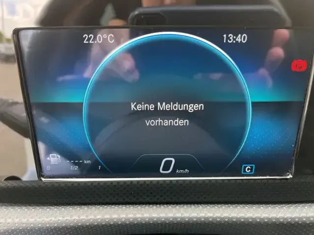 Mercedes-Benz CLA 180