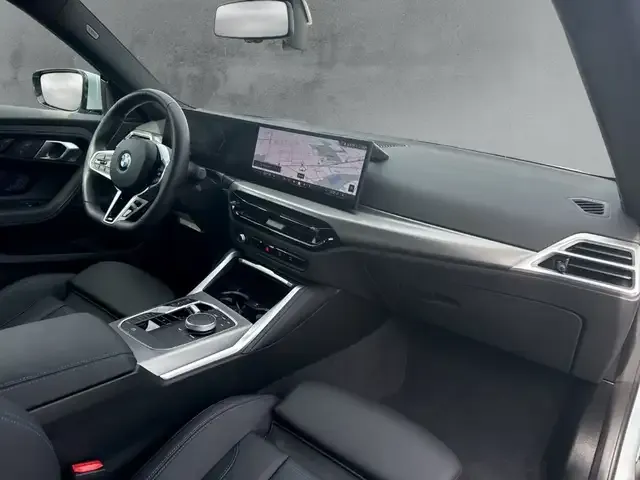 BMW 230