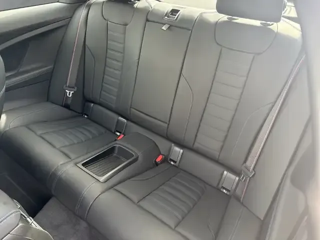 BMW 230