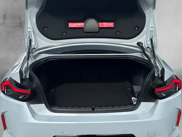 BMW 230