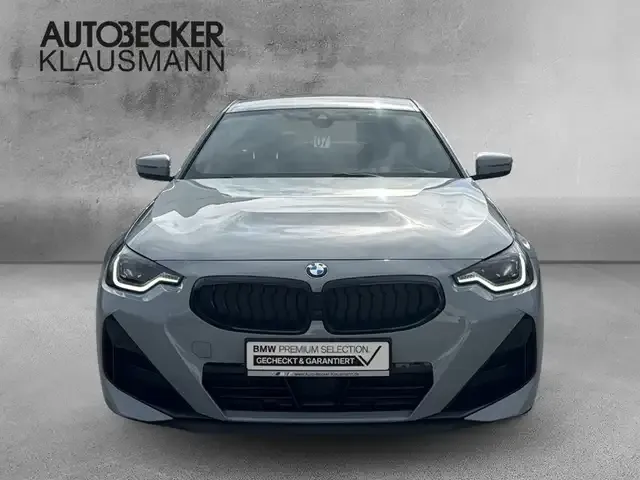 BMW 230