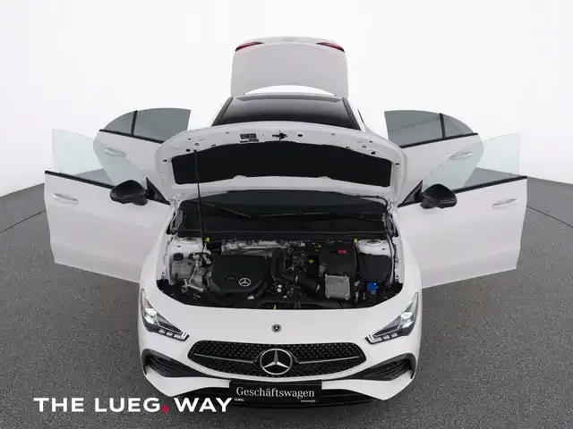 Mercedes-Benz CLA 180