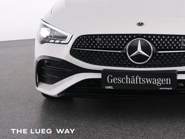 Mercedes-Benz CLA 180