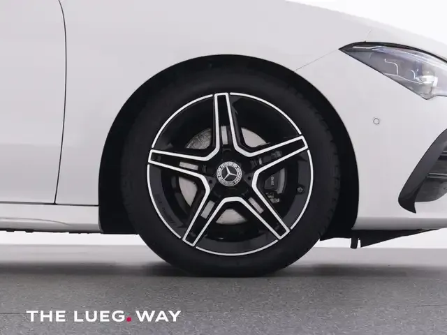 Mercedes-Benz CLA 180