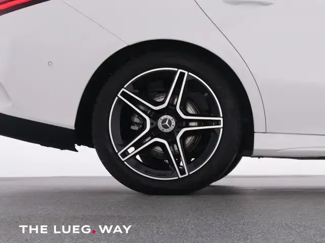 Mercedes-Benz CLA 180