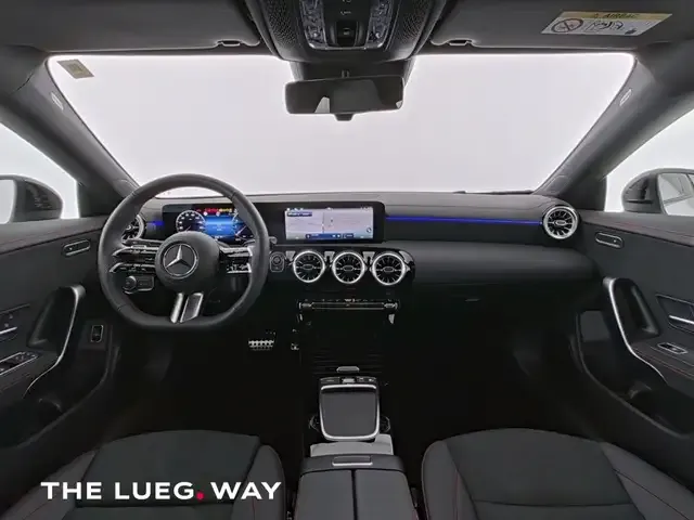 Mercedes-Benz CLA 180