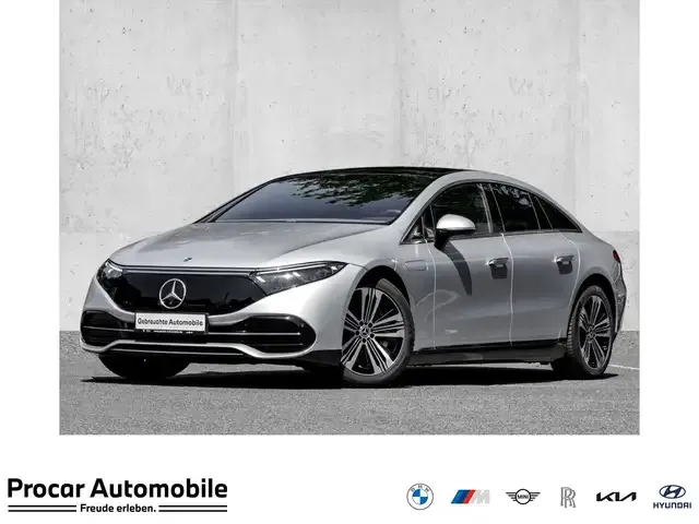 Mercedes-Benz EQS