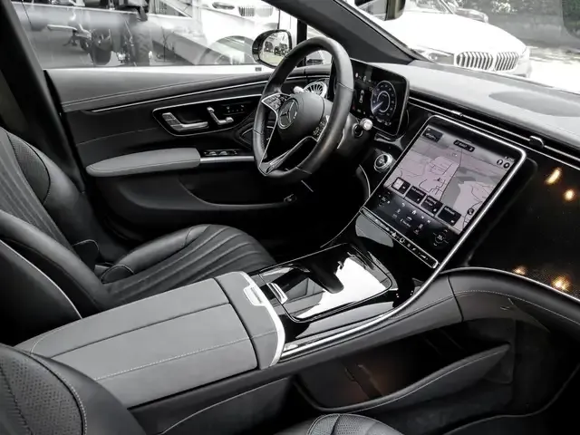Mercedes-Benz EQS