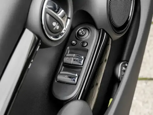 MINI Cooper C Cabrio