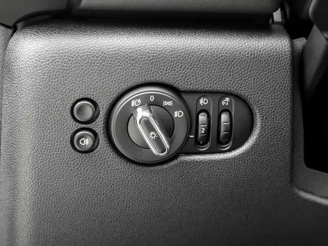 MINI Cooper C Cabrio