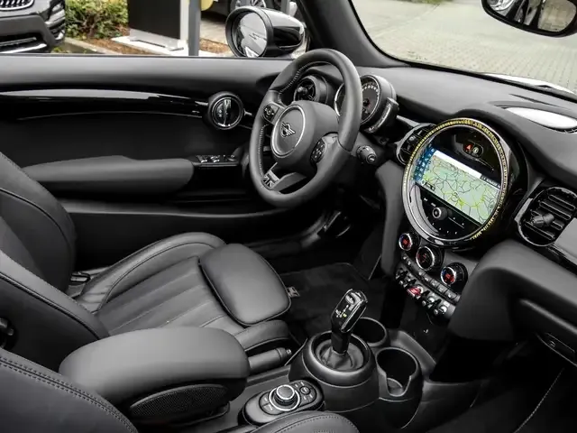 MINI Cooper C Cabrio