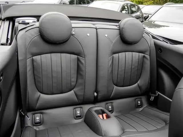 MINI Cooper C Cabrio