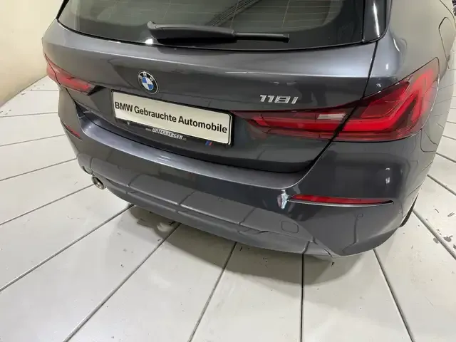 BMW 118