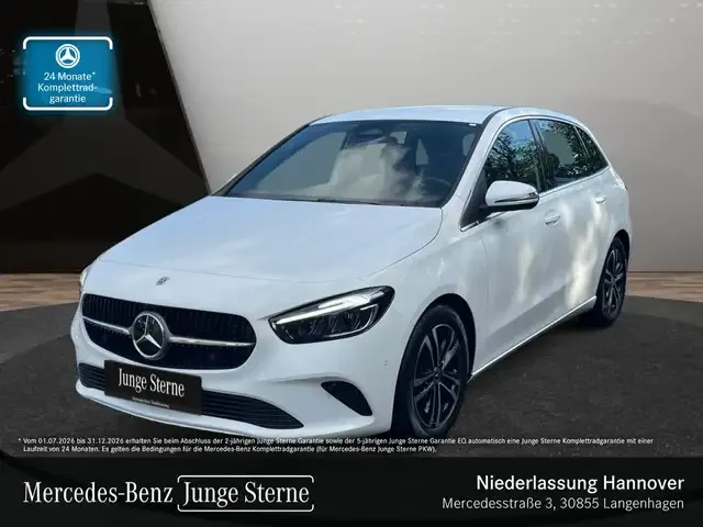 Mercedes-Benz B 180