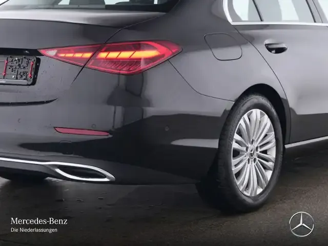 Mercedes-Benz C 180