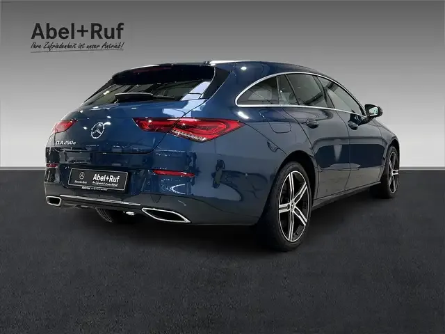 Mercedes-Benz CLA 250