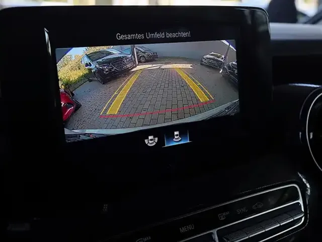 Mercedes-Benz V 250