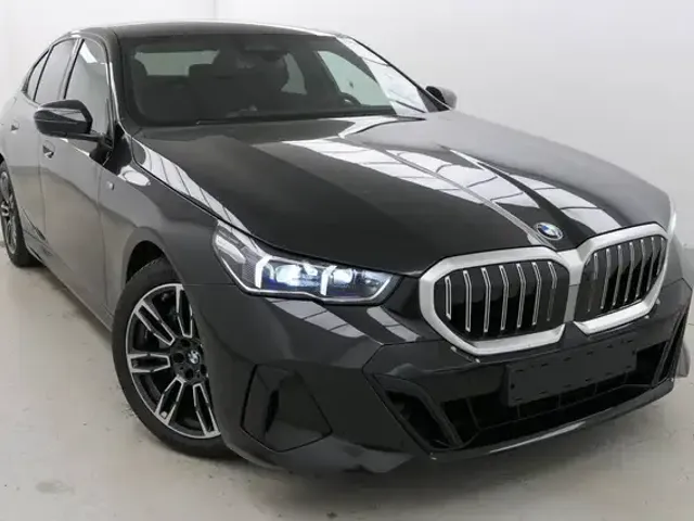 BMW 540