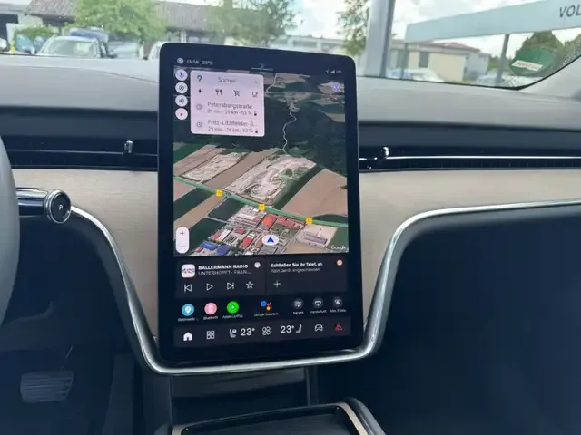 Volvo EX90
