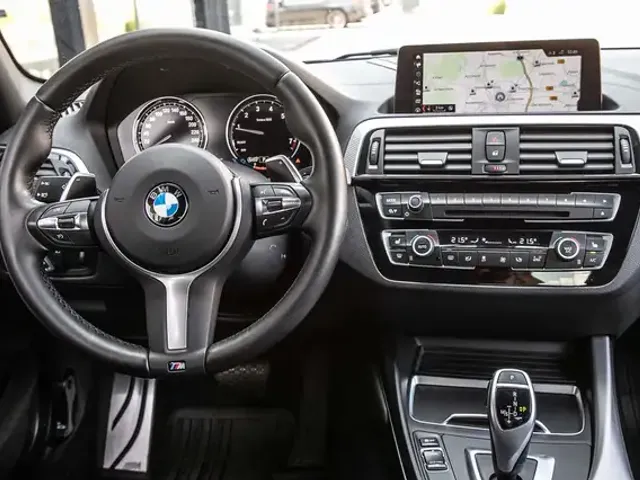 BMW 240