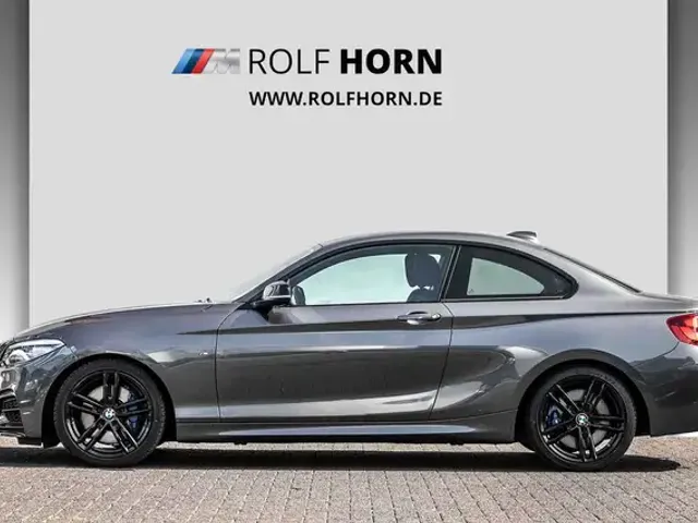 BMW 240