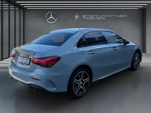 Mercedes-Benz A 250