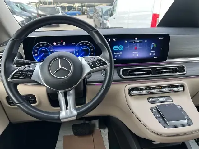 Mercedes-Benz EQV 300