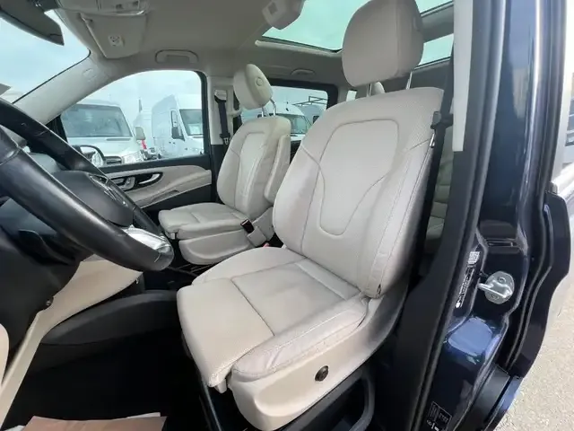 Mercedes-Benz EQV 300