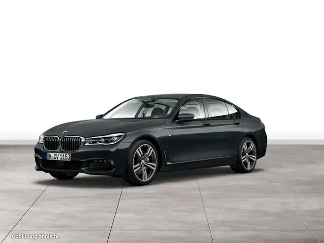 BMW 740
