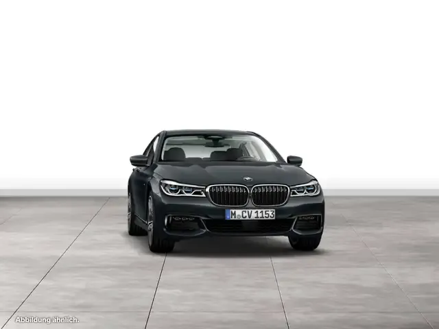BMW 740