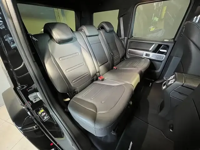 Mercedes-Benz G 400