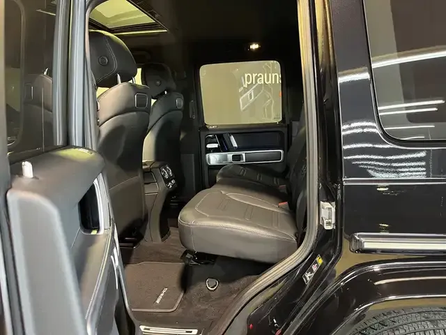 Mercedes-Benz G 400
