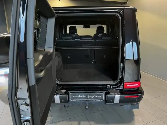 Mercedes-Benz G 400