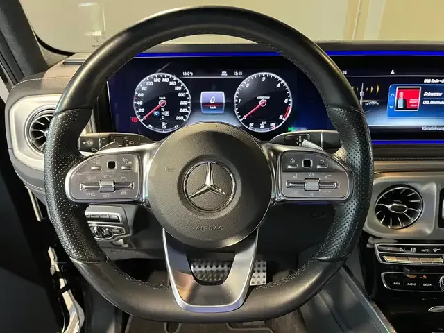 Mercedes-Benz G 400