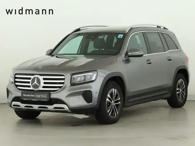 Mercedes-Benz GLB 200