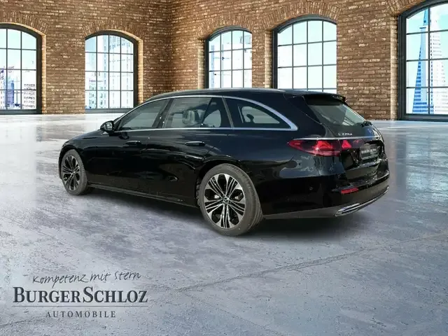 Mercedes-Benz E 220