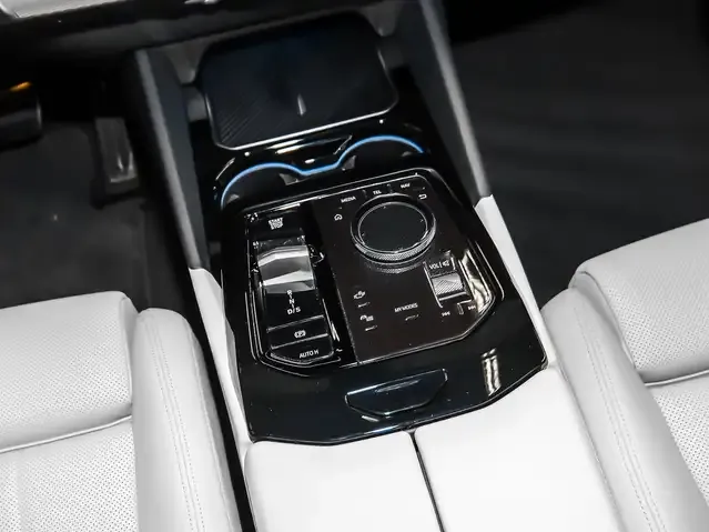 BMW 550
