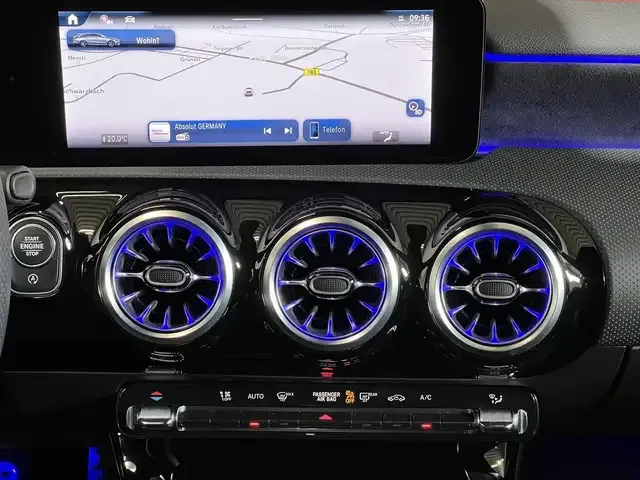 Mercedes-Benz CLA 180