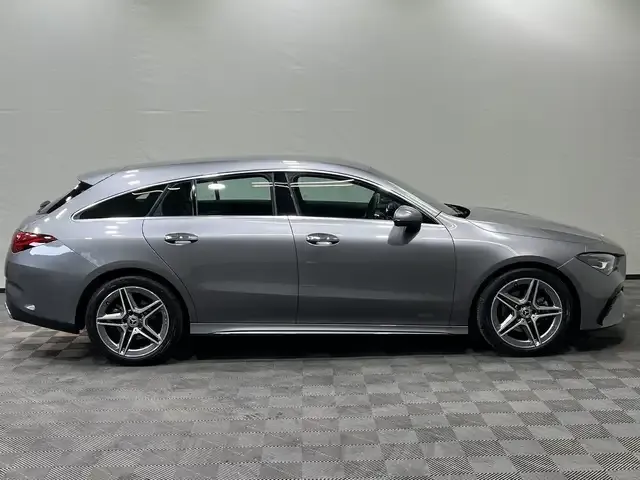 Mercedes-Benz CLA 180