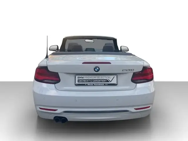 BMW 220