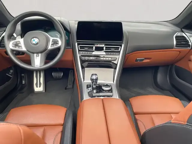 BMW 840