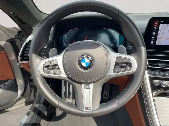 BMW 840