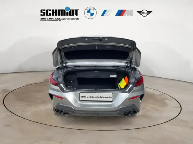 BMW 840