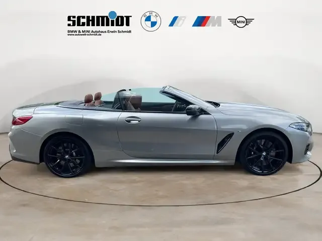 BMW 840