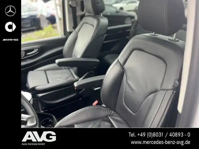Mercedes-Benz EQV 300