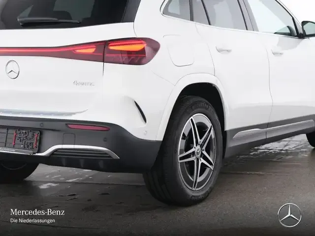 Mercedes-Benz EQA 300