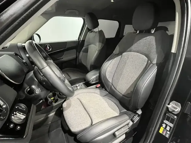 MINI Cooper SE Countryman