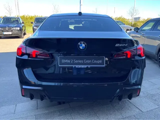 BMW 220